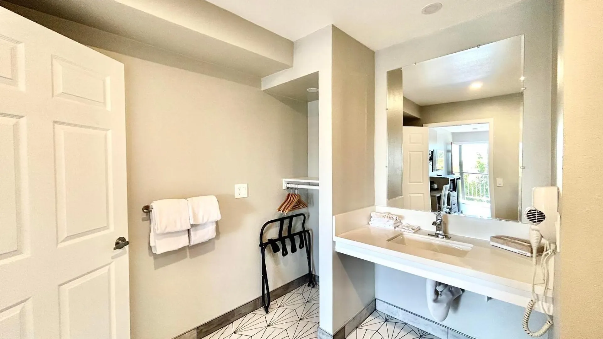 Hotel Alamo Inn And Suites - Convention Center Anaheim
