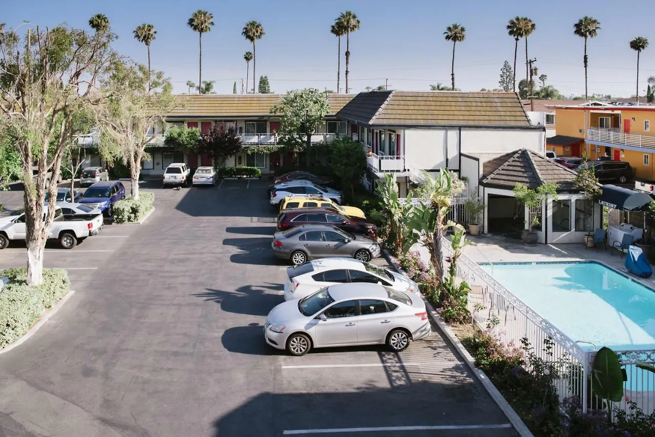 Alamo Inn And Suites - Convention Center Anaheim Hotel