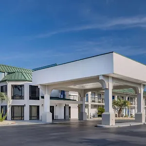 Days & By Wyndham Midtown 2* Savannah